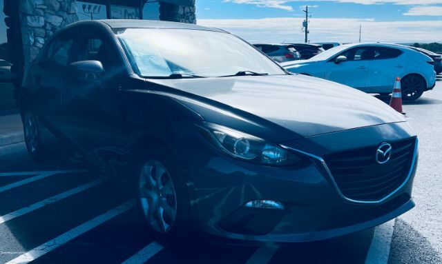 2016 Mazda Mazda 3 Hatchback i Sport