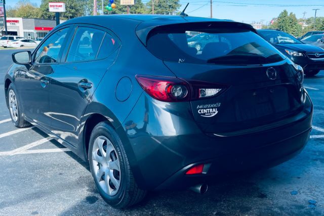 2016 Mazda Mazda 3 Hatchback i Sport