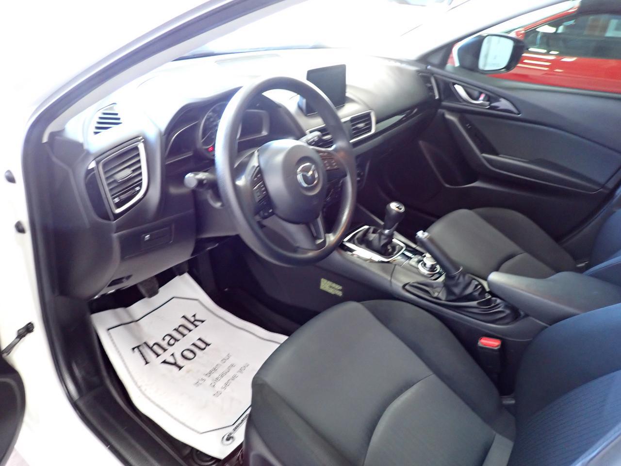 2016 Mazda Mazda3 GX 4DR HATCHBACK SPORT *MANUAL* Listowel ON