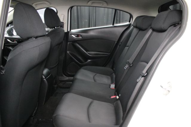2016 Mazda Mazda3 Hatchback i Sport Chantilly VA