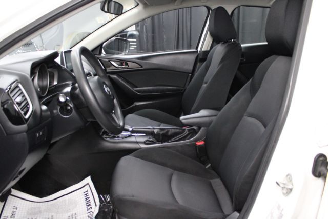 2016 Mazda Mazda3 Hatchback i Sport Chantilly VA