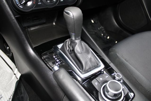 2016 Mazda Mazda3 Hatchback i Sport Chantilly VA