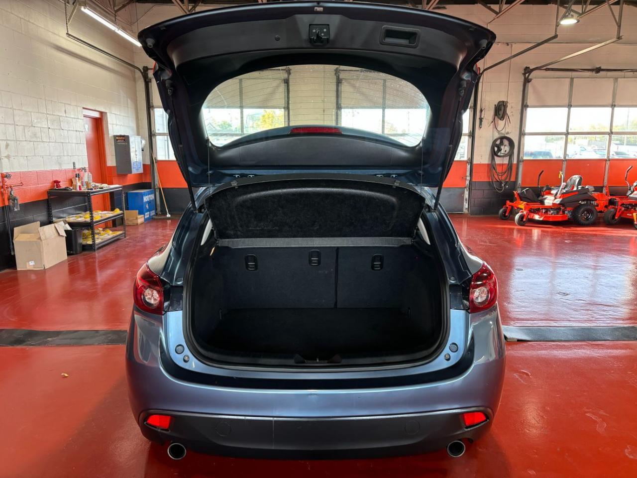 2016 Mazda Mazda3 Hatchback i Sport Franklin OH