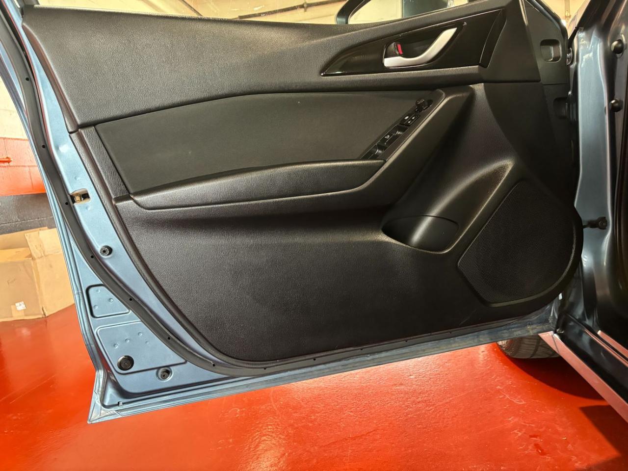 2016 Mazda Mazda3 Hatchback i Sport Franklin OH