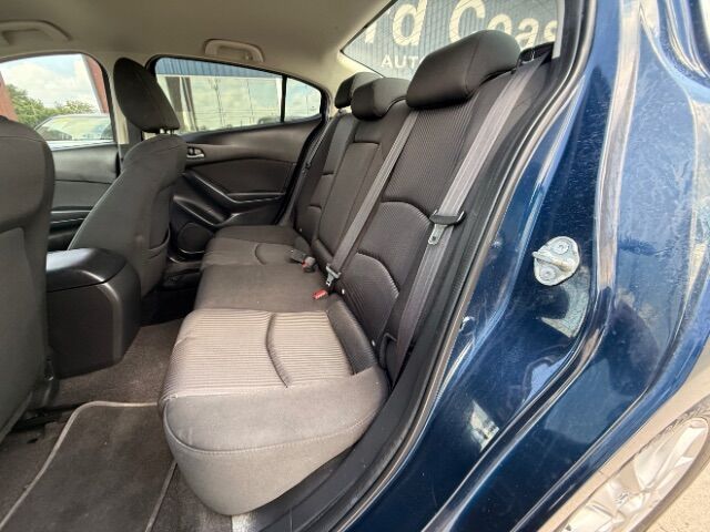 2016 Mazda Mazda3 i Sport New Braunfels TX