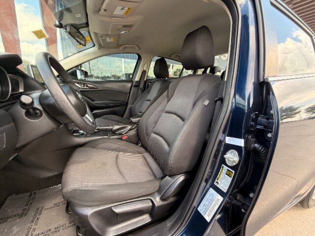 2016 Mazda Mazda3 i Sport New Braunfels TX