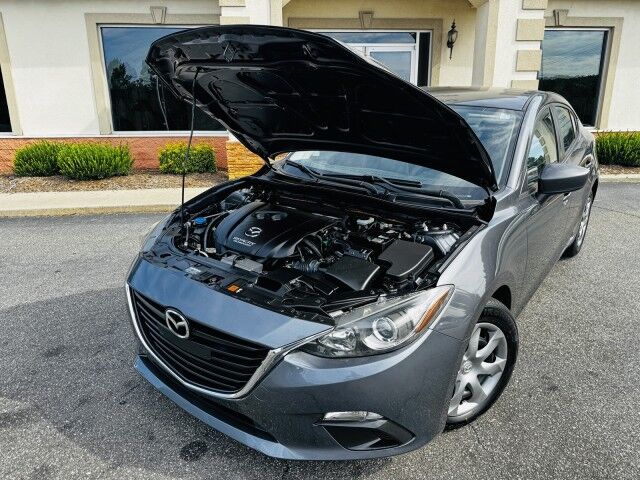 2016 Mazda Mazda3 i Sport Conover NC