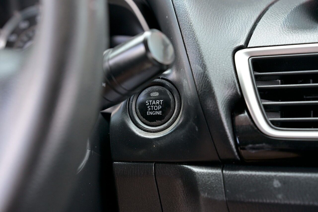 2016 Mazda Mazda3 i Sport Doral FL