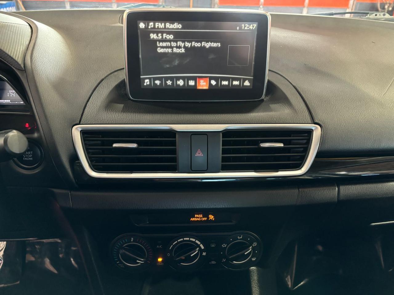 2016 Mazda Mazda3 i Sport Franklin OH