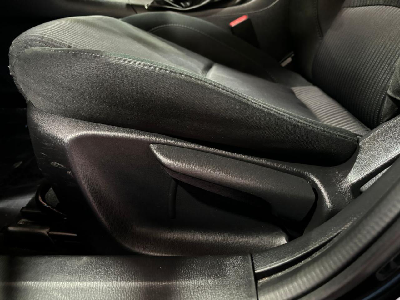 2016 Mazda Mazda3 i Sport Franklin OH