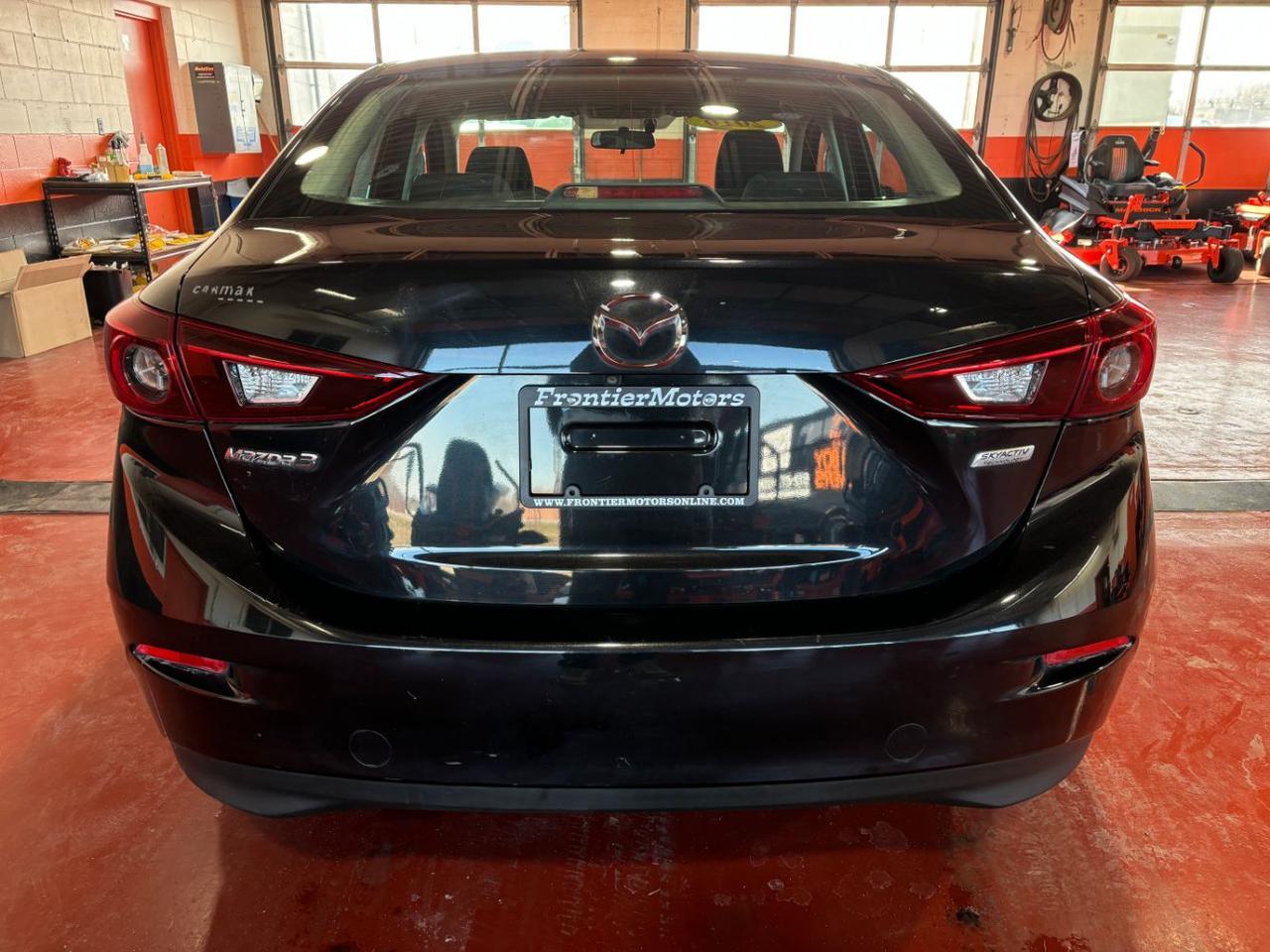 2016 Mazda Mazda3 i Sport Franklin OH