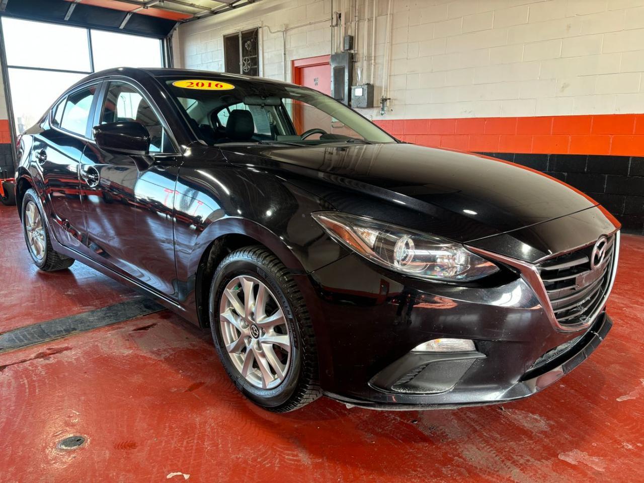 2016 Mazda Mazda3 i Sport Franklin OH