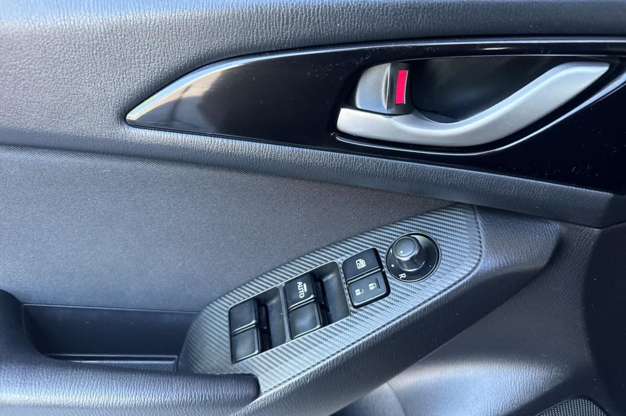 2016 Mazda Mazda3 i Sport Roseville CA