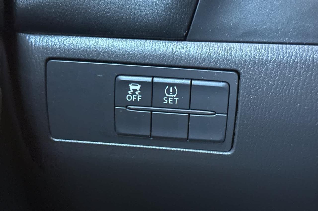 2016 Mazda Mazda3 i Sport Roseville CA