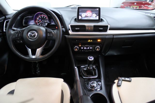 2016 Mazda Mazda3 s Grand Touring