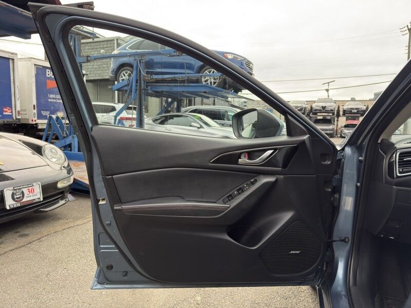 2016 Mazda Mazda3 s Touring Hatchback Arlington VA