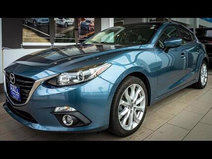 2016_Mazda_Mazda3_s Touring_ Oshkosh WI