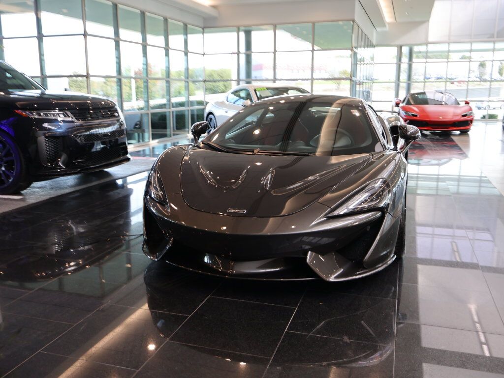 2016 McLaren 570S Base