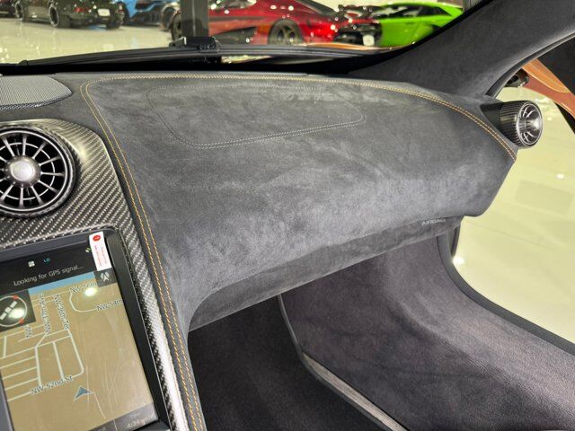 2016 McLaren 675LT Spider MSO Cerberus Pearl paint, Meridian audio system, P1 seats AND MUCH MORE!! Fort Lauderdale FL