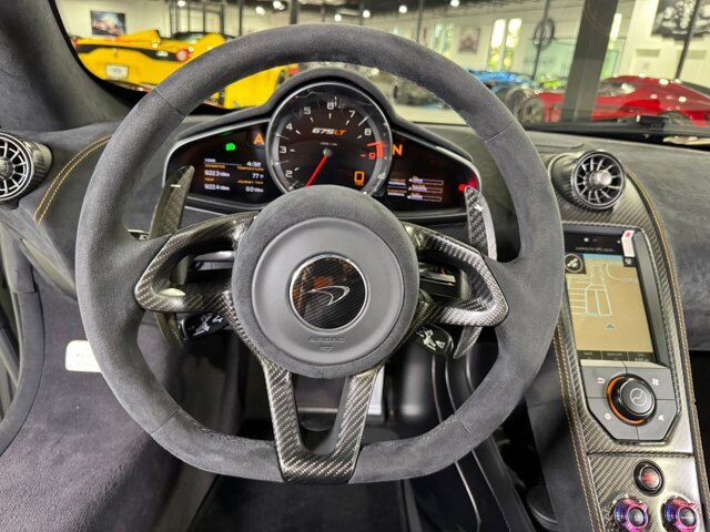 2016 McLaren 675LT Spider MSO Cerberus Pearl paint, Meridian audio system, P1 seats AND MUCH MORE!! Fort Lauderdale FL