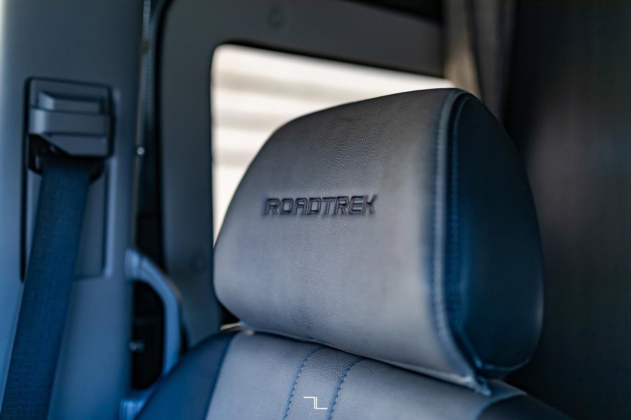 2016 Mercedes-Benz 2500 4x4 Road Trek Agile SS Diesel Red Deer AB