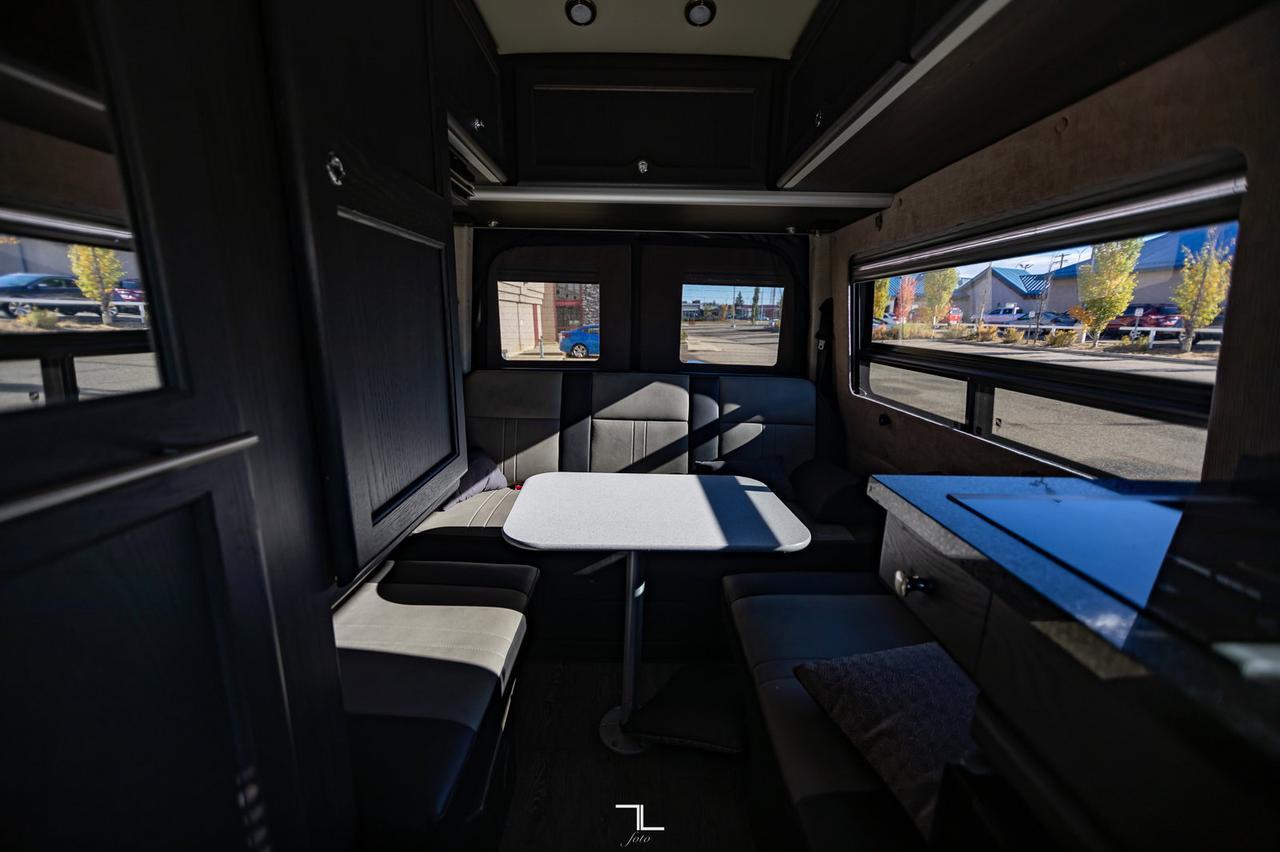 2016 Mercedes-Benz 2500 4x4 Road Trek Agile SS Diesel Red Deer AB