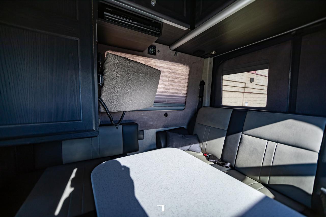 2016 Mercedes-Benz 2500 4x4 Road Trek Agile SS Diesel Red Deer AB