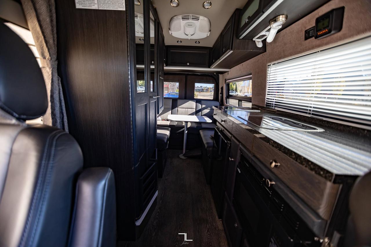 2016 Mercedes-Benz 2500 4x4 Road Trek Agile SS Diesel Red Deer AB