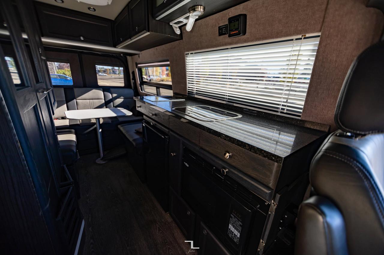 2016 Mercedes-Benz 2500 4x4 Road Trek Agile SS Diesel Red Deer AB