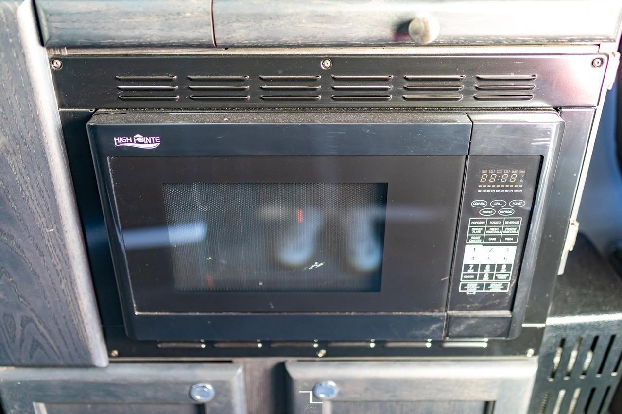 2016 Mercedes-Benz 2500 4x4 Road Trek Agile SS Diesel Red Deer AB