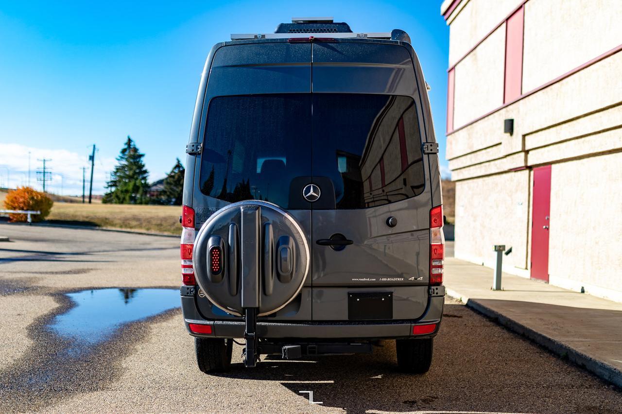 2016 Mercedes-Benz 2500 4x4 Road Trek Agile SS Diesel Red Deer AB