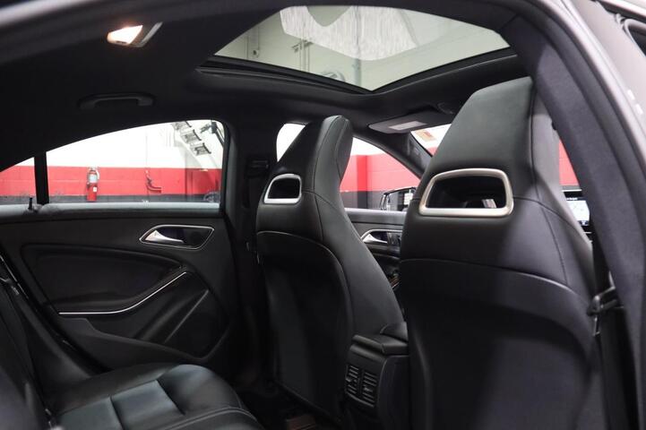 2016 Mercedes-Benz AMG CLA 45 4MATIC w/Performance Pkgs 4dr Sedan Chicago IL