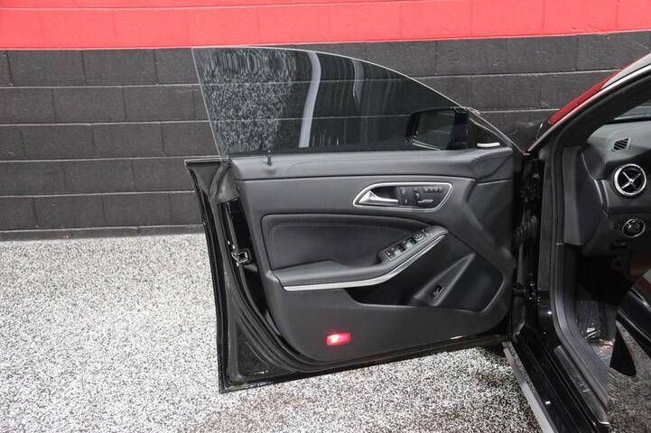 2016 Mercedes-Benz AMG CLA 45 4MATIC w/Performance Pkgs 4dr Sedan Chicago IL