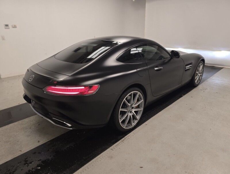 2016 Mercedes-Benz AMG GT S