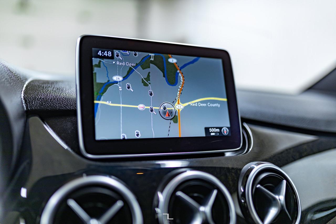 2016 Mercedes-Benz B-250 4Matic Sports Tourer Leather Nav BCam Red Deer AB