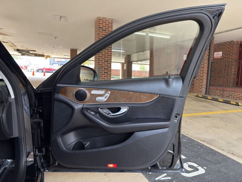 2016 Mercedes-Benz C-Class C 300 4MATIC Arlington VA
