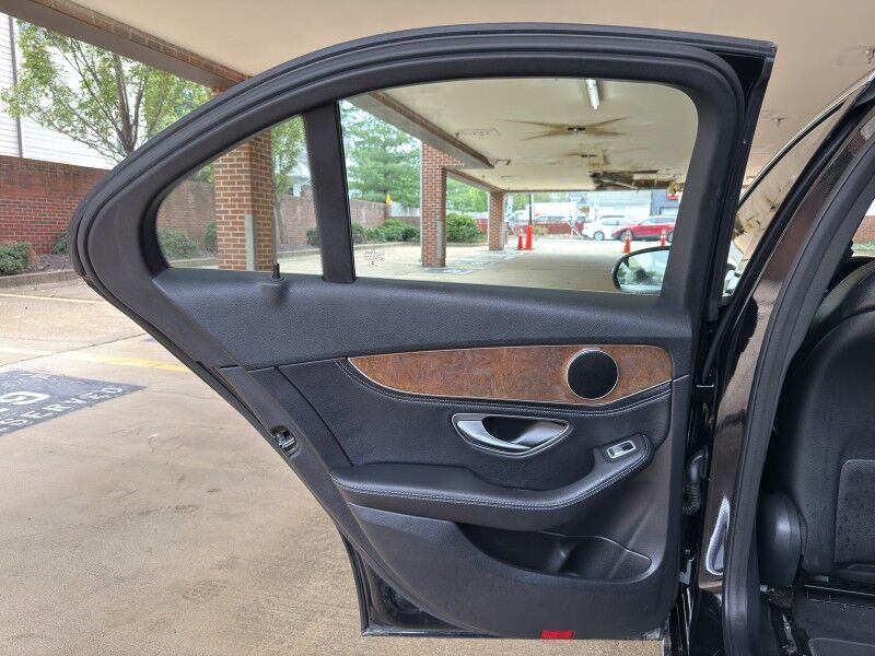 2016 Mercedes-Benz C-Class C 300 4MATIC Arlington VA