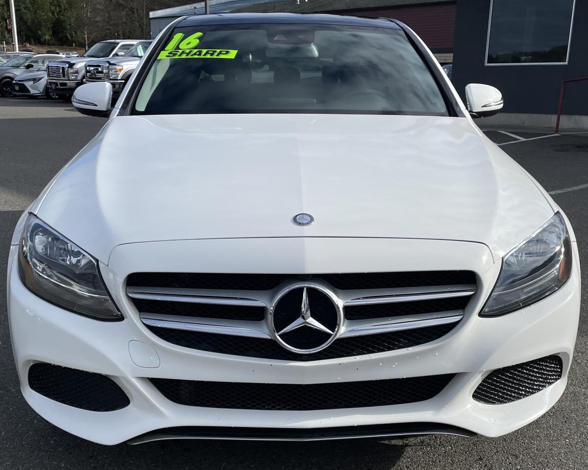 2016 Mercedes-Benz C-Class C 300 4MATIC Sedan 4D
