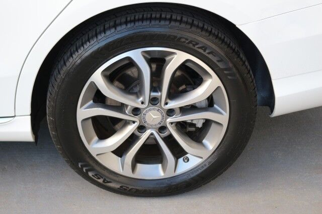 2016 Mercedes-Benz C-Class C 300 4Matic AWD Panoramic Sunroof Backup Camera Knoxville TN