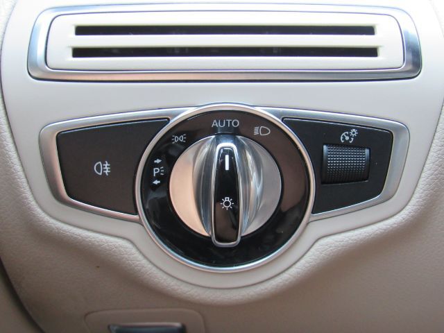 2016 Mercedes-Benz C-Class C300 Sedan Plano TX