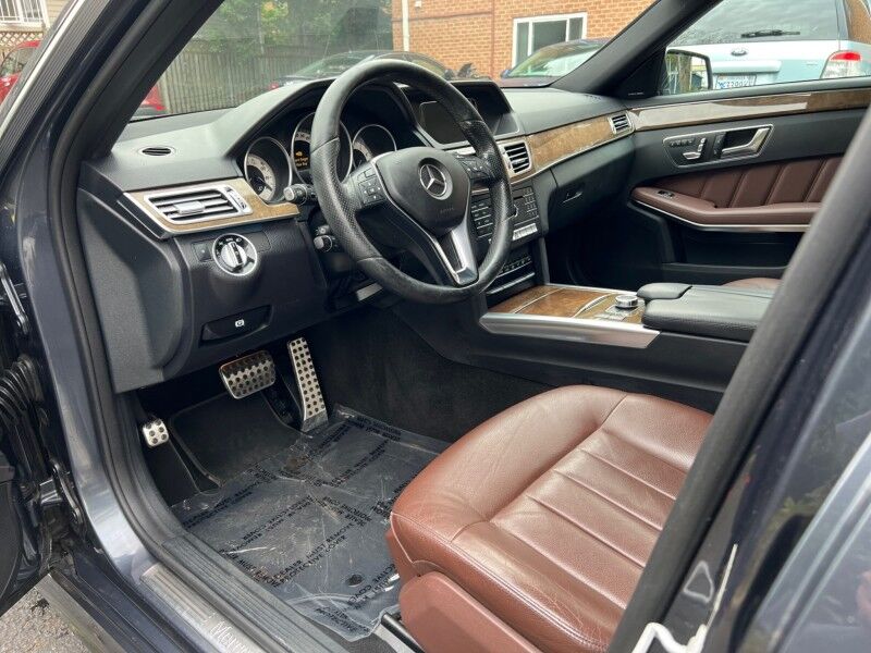 2016 Mercedes-Benz E-Class E 350 Sport 4MATIC Wagon w/ AMG Sport Package Arlington VA