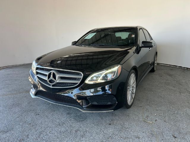 2016 Mercedes-Benz E-Class E400 Luxury Sedan