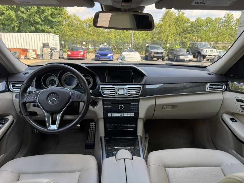 2016 Mercedes-Benz E300 Luxury 4Matic Willow Grove PA