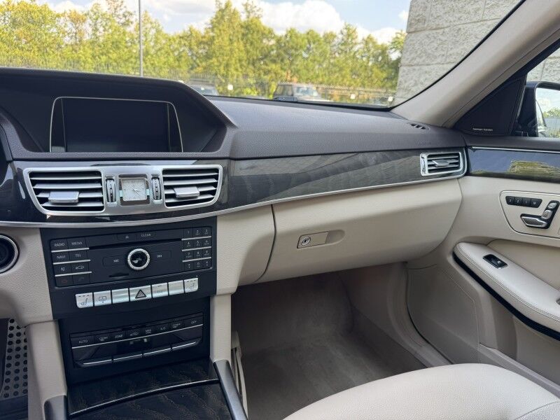 2016 Mercedes-Benz E350 Luxury 4Matic Willow Grove PA