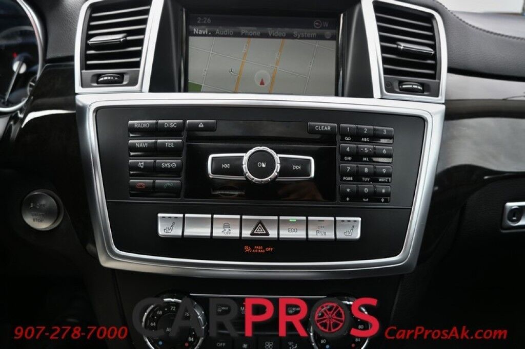 2016 Mercedes-Benz GL 450 Premium Package - All Wheel Drive - Front / Rear Heated Leather Seats - Panoramic Sunroof - Harman/Kardon Speakers - 3rd Row Seating - Tow Package - Bi-Xenon Headlights - Blind Spot Assist Anchorage AK