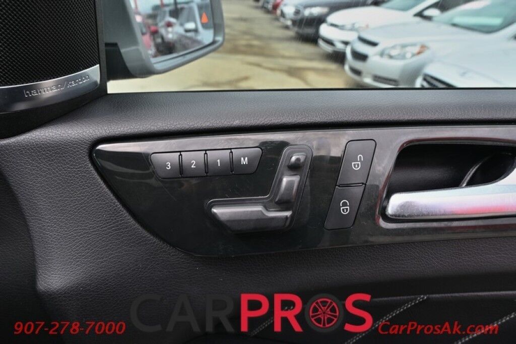 2016 Mercedes-Benz GL 450 Premium Package - All Wheel Drive - Front / Rear Heated Leather Seats - Panoramic Sunroof - Harman/Kardon Speakers - 3rd Row Seating - Tow Package - Bi-Xenon Headlights - Blind Spot Assist Anchorage AK