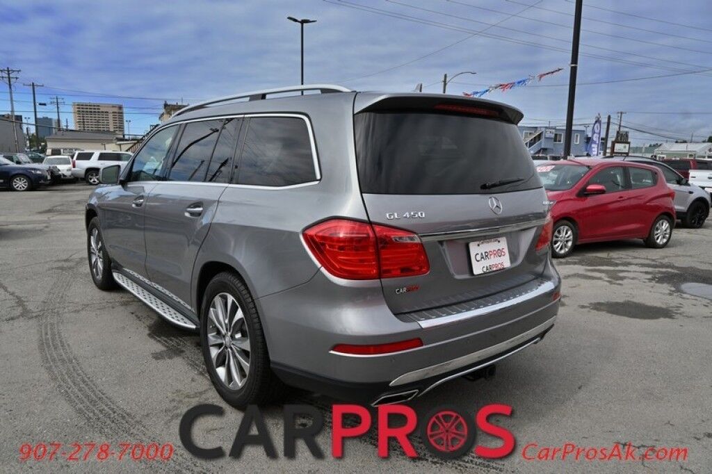 2016 Mercedes-Benz GL 450 Premium Package - All Wheel Drive - Front / Rear Heated Leather Seats - Panoramic Sunroof - Harman/Kardon Speakers - 3rd Row Seating - Tow Package - Bi-Xenon Headlights - Blind Spot Assist Anchorage AK