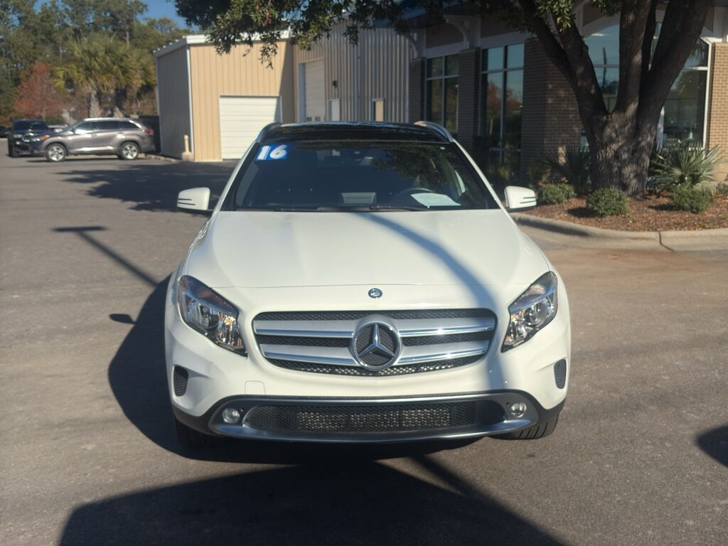 2016 Mercedes-Benz GLA 250