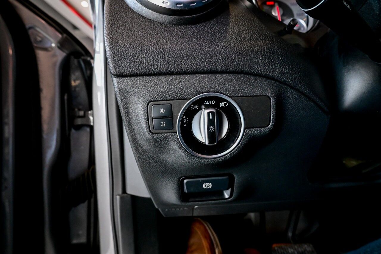 2016 Mercedes-Benz GLA GLA 250, Heated Seats, Keyless Go Springfield NJ