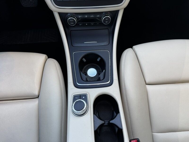 2016 Mercedes-Benz GLA250 4Matic Willow Grove PA